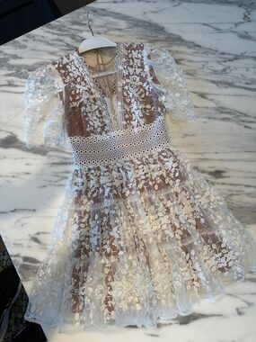 Bronx and Banco Megan Ivory Floral Lace Mini Dress XS